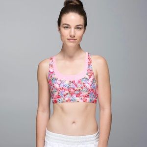 Lululemon Run: Stuff Your Bra II